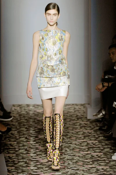 Look 29